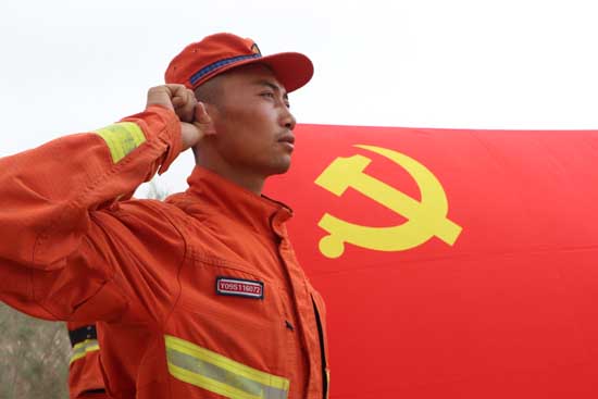 守护胡杨·2022丨政治工作“五个到现场”让野外实战演练充满“政”能量